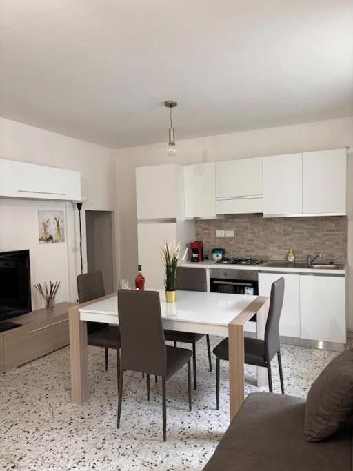 La Ginestra Apartment Roccascalegna Luaran gambar