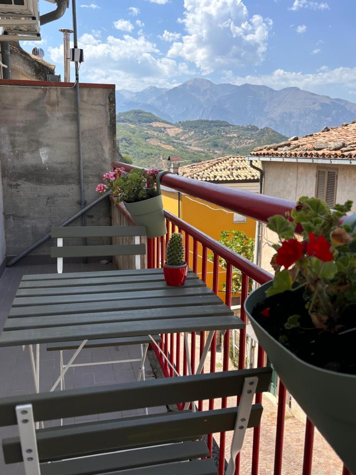 La Ginestra Apartment Roccascalegna Luaran gambar
